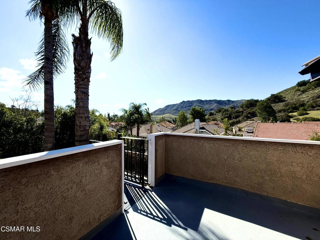 Residential Lease for rent at 29608 Lazy Oak Place, Agoura Hills CA featuring 4 beds and 3 baths