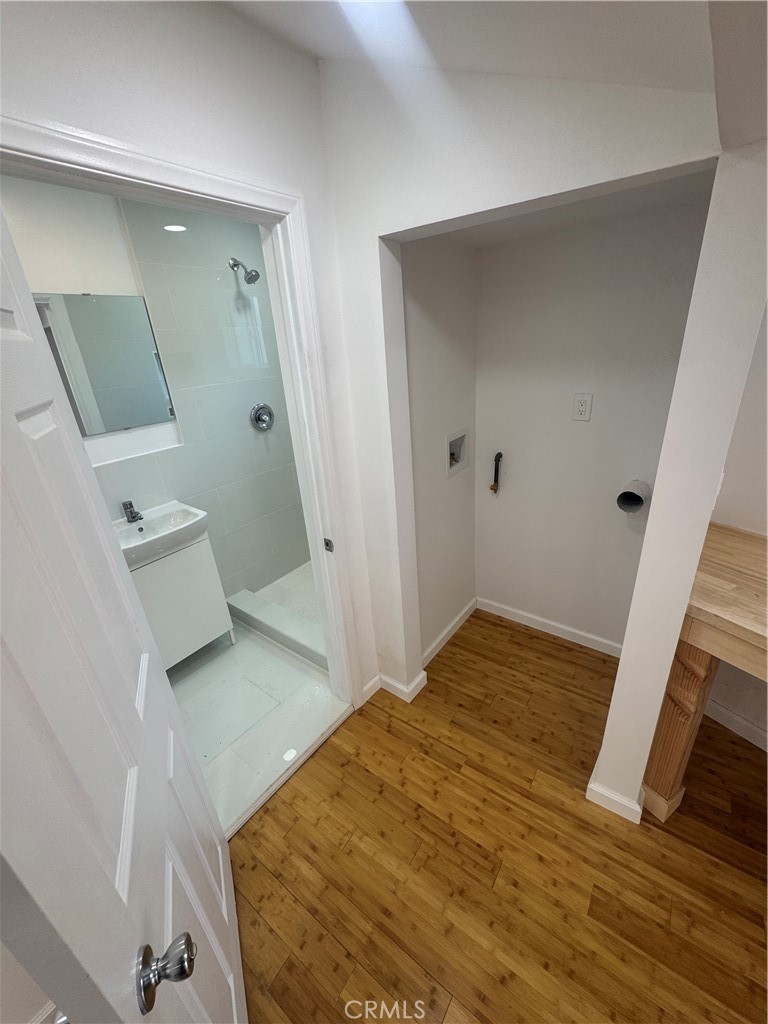 Residential Lease for rent at 3615 N Mountain View, San Bernardino, San Bernardino County CA and 1 bath
