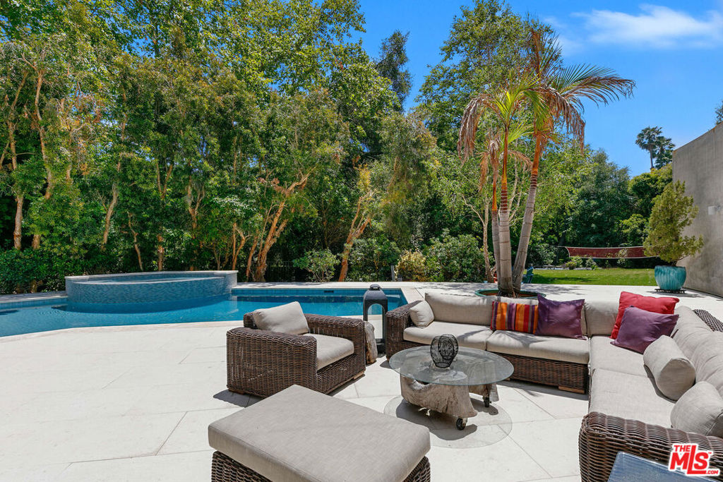 Residential Lease for rent at 6314 Sycamore Meadows Drive, Malibu CA featuring 6 beds and 6 baths