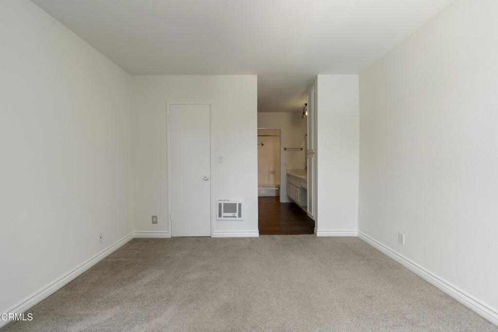 Residential for sale at 355 S Los Robles Avenue 339, Pasadena CA featuring 2 beds and 2 baths