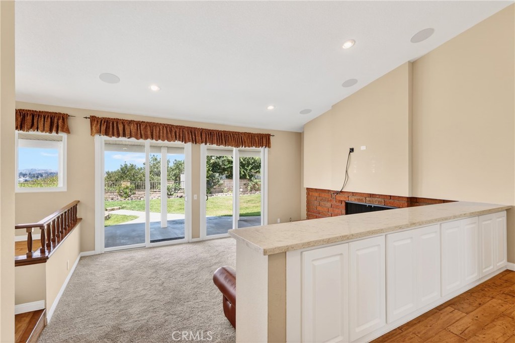 Residential Lease for rent at 807 Avenida Loma Vista, San Dimas CA featuring 3 beds and 2 baths