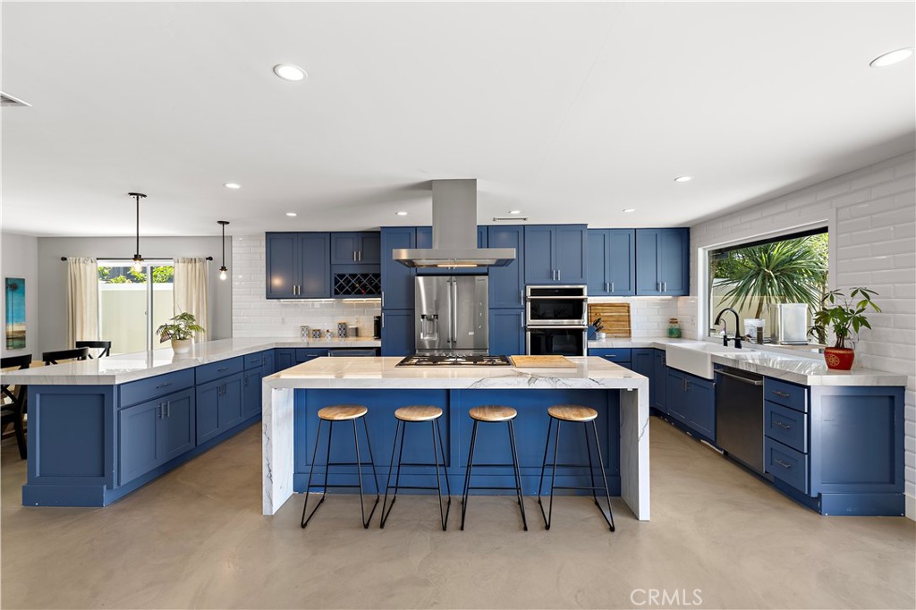 Residential Lease for rent at 29091 Country Hills, San Juan Capistrano, Orange County, CA featuring 4 beds and 3 baths