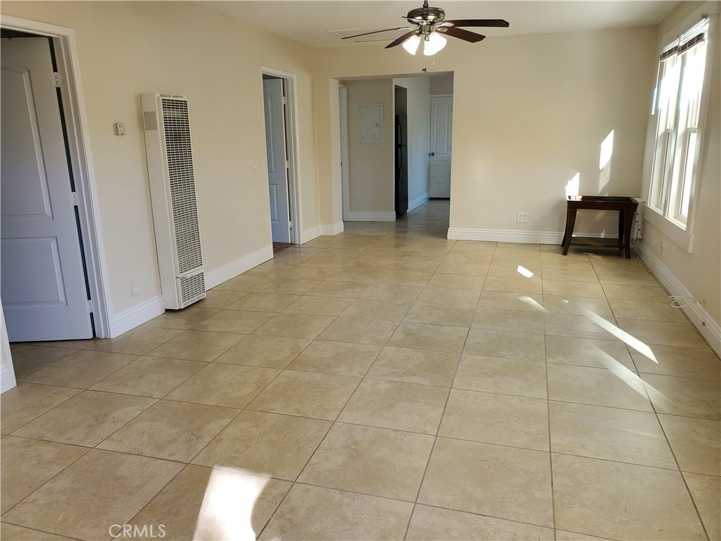 Residential Lease for rent at 1209 East Central Avenue, Redlands CA featuring 3 beds and 2 baths
