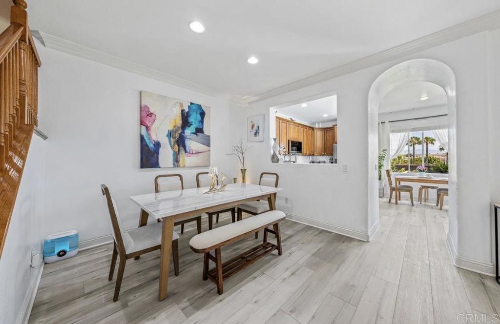 Residential Lease for rent at 1381 Caminito Capistrano 5, Chula Vista, San Diego County CA featuring 3 beds and 3 baths