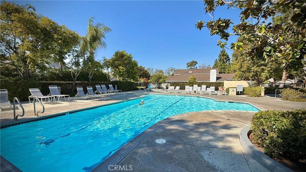Residential Lease for rent at 19 Wildwood 6, Irvine CA featuring 2 beds and 1 bath