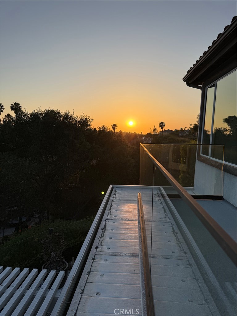 Residential Lease for rent at 27190 S Ridge, Mission Viejo CA featuring 5 beds and 5 baths