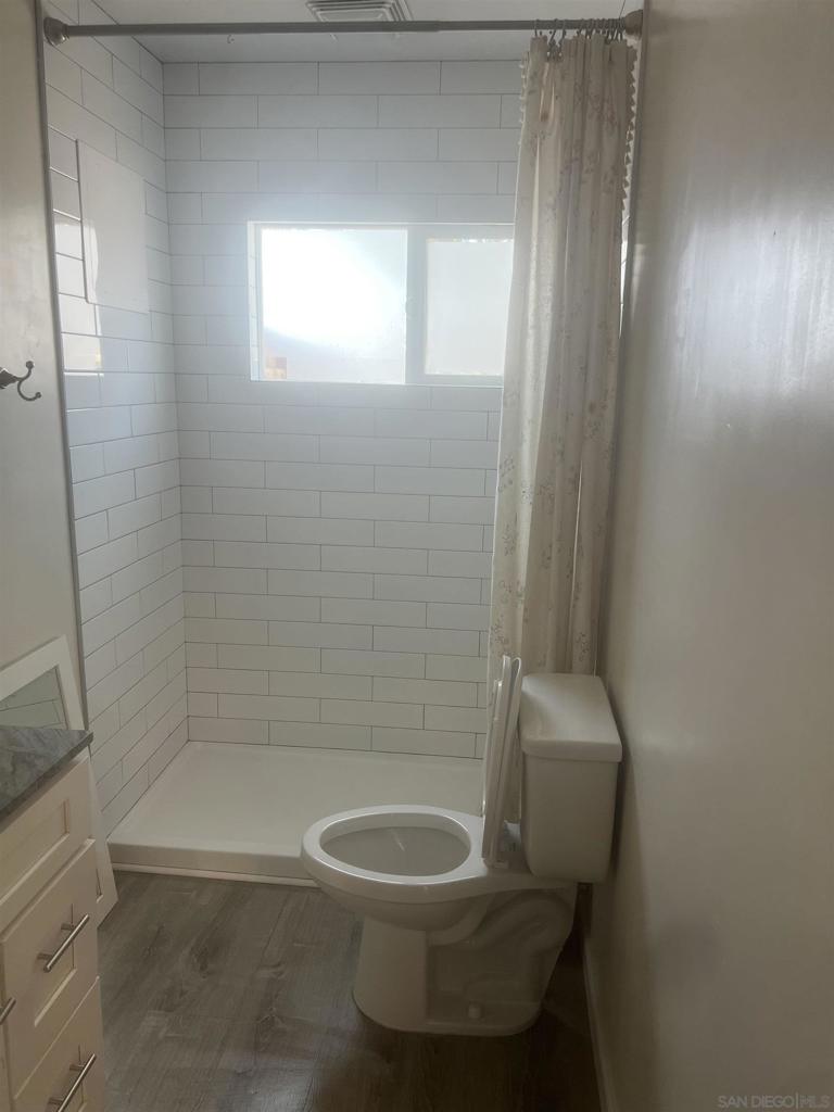 Residential Lease for rent at 6339 MALCOLM DRIVE, San Diego CA featuring 1 bed and 1 bath