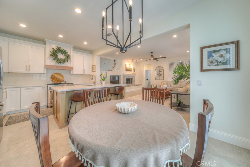 Residential Lease for rent at 32452 San Marco, Temecula CA featuring 4 beds and 3 baths