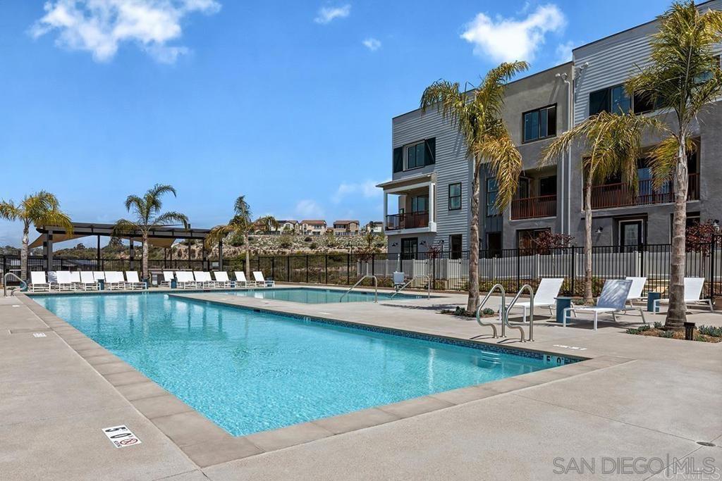 Residential Lease for rent at 2586 Delphinium, Carlsbad, San Diego County CA featuring 3 beds and 4 baths