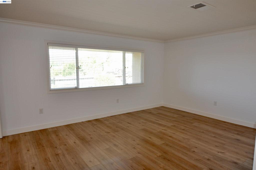 Residential Lease for rent at 9127 Tangerine St, San Ramon CA featuring 3 beds and 2 baths