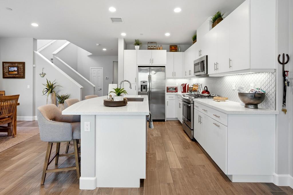 Single Family Residence for rent at 82668 Rosewood Drive, Indio, CA featuring 4 beds and 3 baths