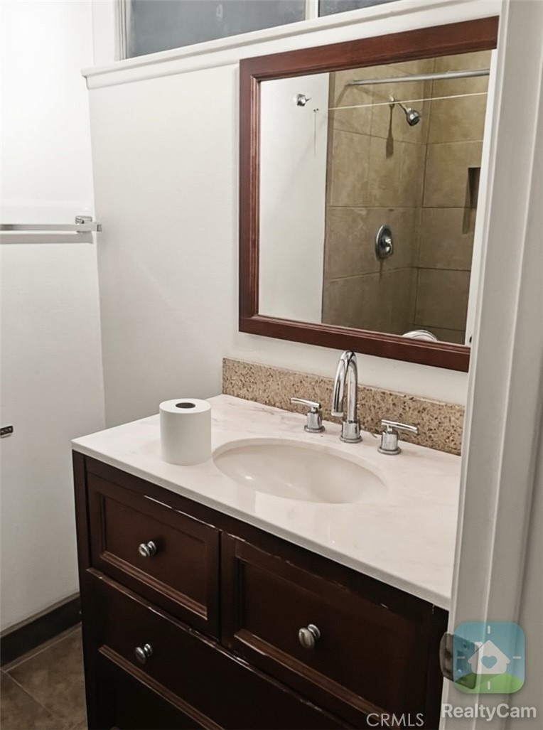 Residential Lease for rent at 10270 Santa Cruz, Desert Hot Springs CA featuring 4 beds and 2 baths