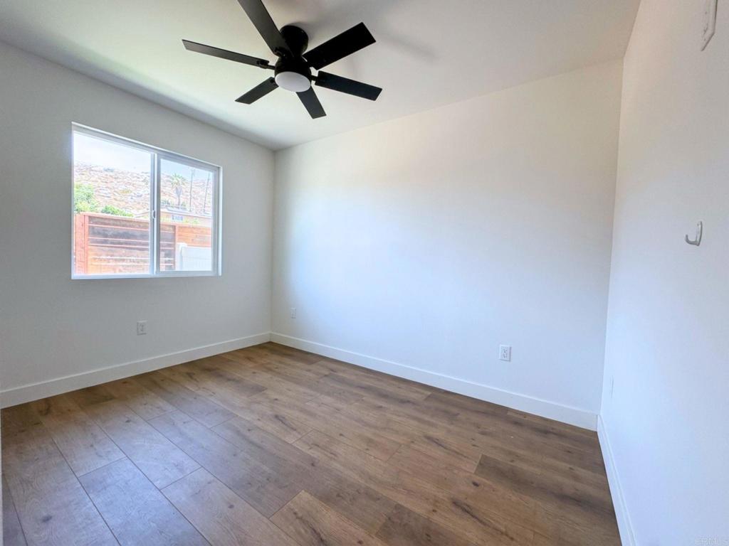 Residential Lease for rent at 359 Cascade Road, El Cajon CA featuring 2 beds and 1 bath
