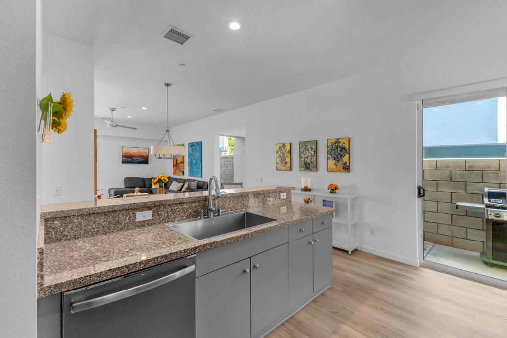 Residential Lease for rent at 220 Enterprise Way, Palm Springs CA featuring 2 beds and 3 baths