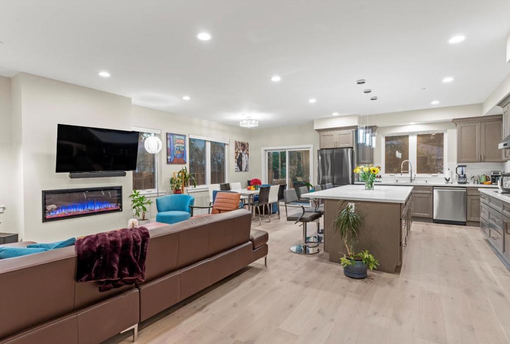 Residential for sale at 755 Fleming Avenue, San Jose CA featuring 5 beds and 4 baths