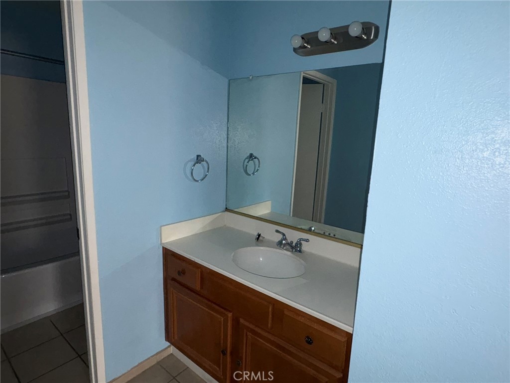Residential Lease for rent at 16650 Terrace, Fontana CA featuring 3 beds and 2 baths