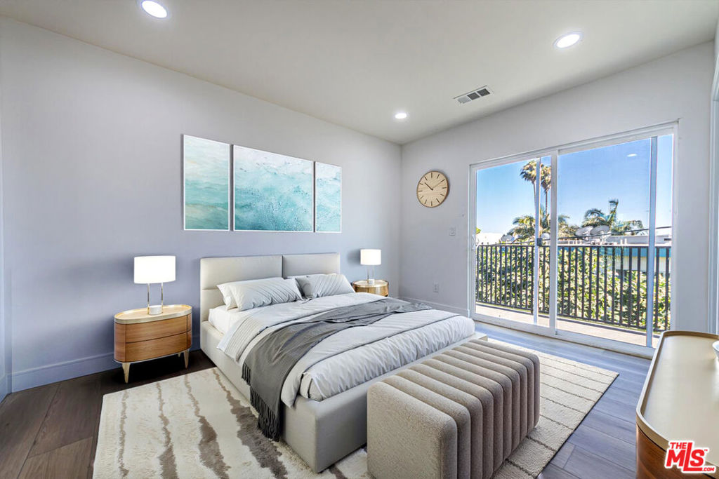 Residential Income for sale at 5436 Romaine Street, Los Angeles CA featuring 21 beds and 21 baths