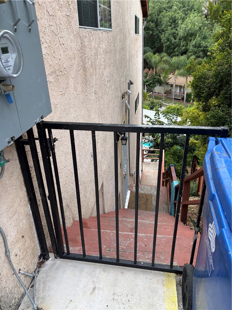Residential for sale at 600 Montecito, Los Angeles CA featuring 3 beds and 3 baths