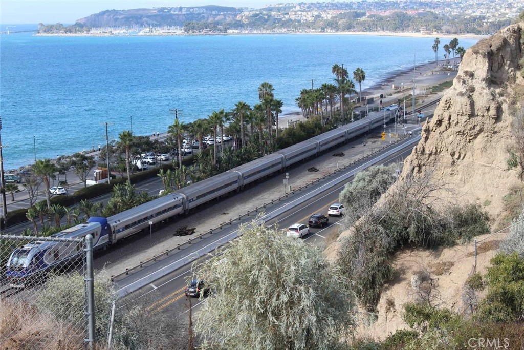 Residential Lease for rent at 34611 Calle Rosita B, Dana Point CA featuring 3 beds and 2 baths