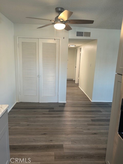 Residential Lease for rent at 51099 Eisenhower 9, La Quinta CA featuring 2 beds and 2 baths