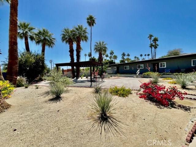 Residential Lease for rent at 36957 Melrose Drive 7, Cathedral City CA featuring 1 bed and 1 bath