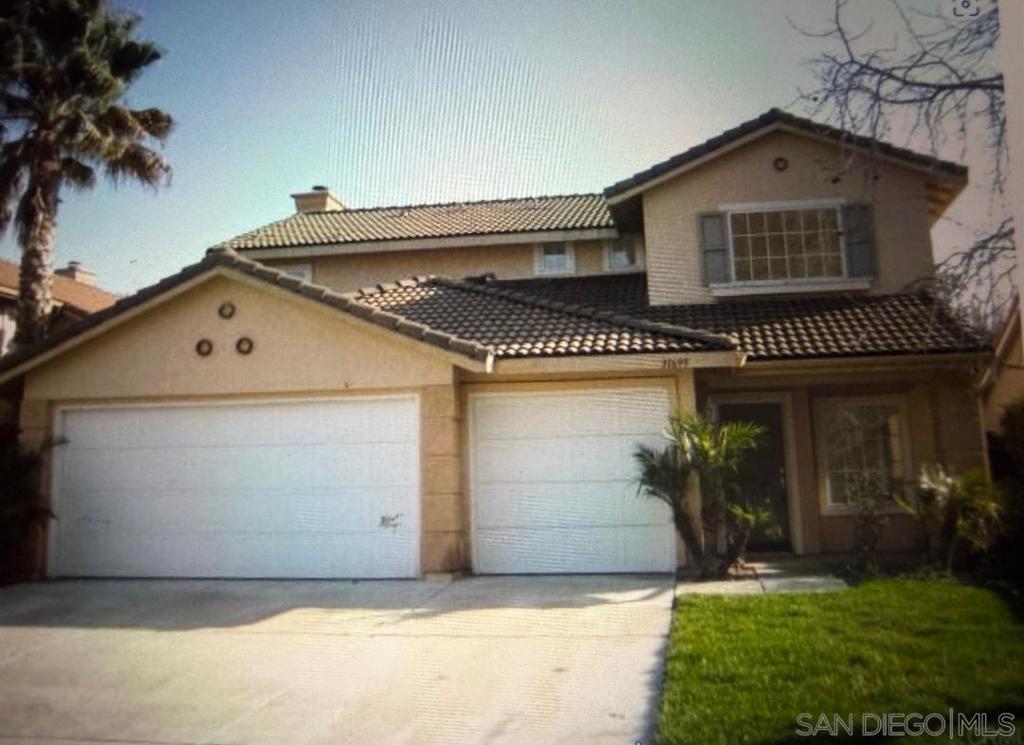 Residential Lease for rent at 31699 Via San Carlos, Temecula CA featuring 3 beds and 3 baths