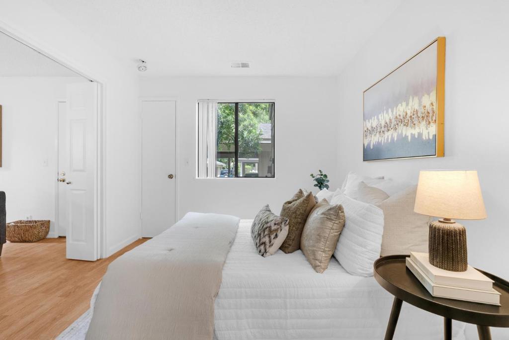 Active for sale at San Jose, CA, San Jose, CA CA and 1 bath