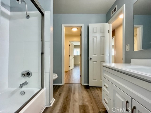 Residential Lease for rent at 7732 Cypress 2, Huntington Beach CA featuring 2 beds and 1 bath