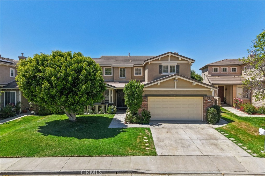 Residential Lease for rent at 1029 Poppy Tree, Simi Valley CA featuring 4 beds and 3 baths