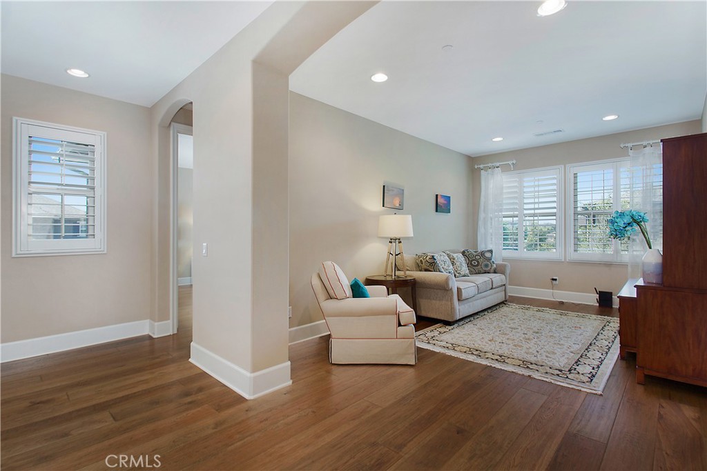 Residential Lease for rent at 4731 Oceanridge Drive, Huntington Beach CA featuring 5 beds and 7 baths