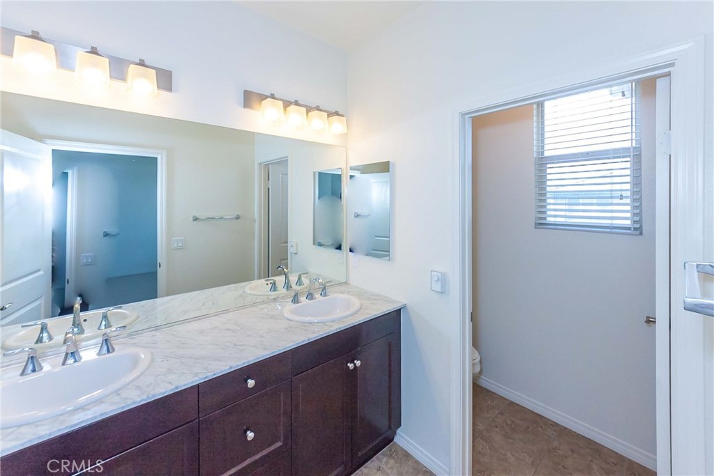 Residential Lease for rent at 12011 Millennium Park Court, Hawthorne CA featuring 3 beds and 3 baths