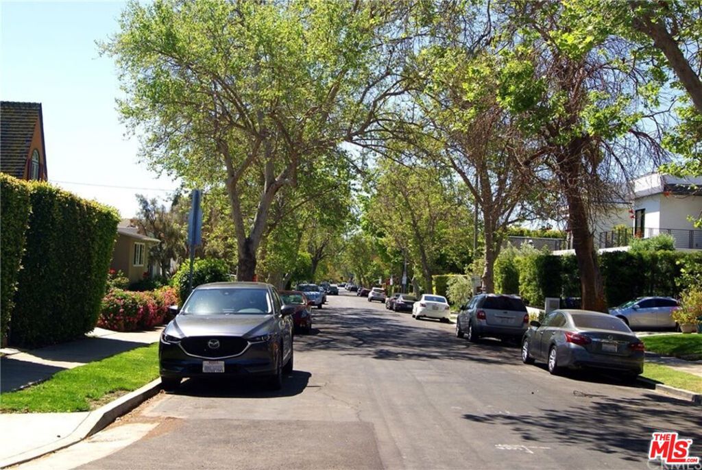 Residential Income for sale at 853 N Mansfield Avenue, Los Angeles, CA featuring 4 beds and 4 baths