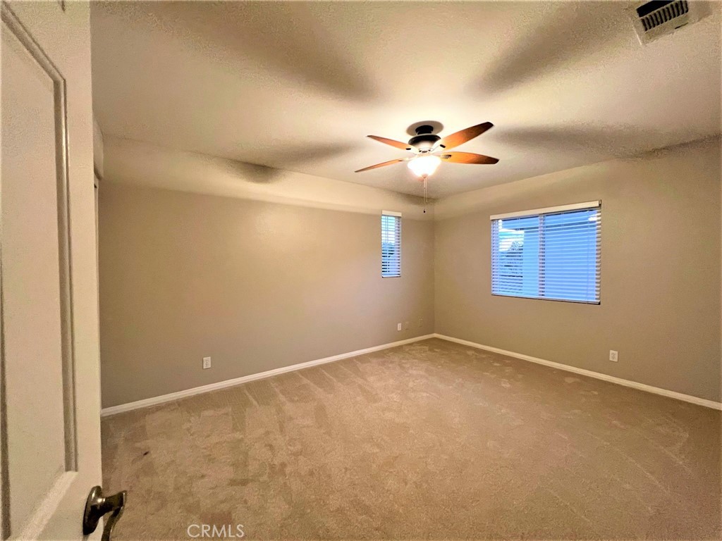 Residential Lease for rent at 31142 Sunningdale Drive, Temecula CA featuring 3 beds and 3 baths