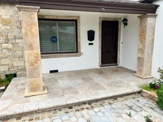 Residential Lease for rent at 8461 Vicksburg, Los Angeles, Los Angeles County CA featuring 3 beds and 2 baths