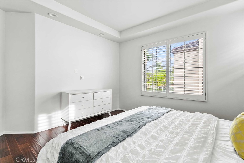 Residential Lease for rent at 6 Del Carlo, Irvine CA featuring 4 beds and 3 baths