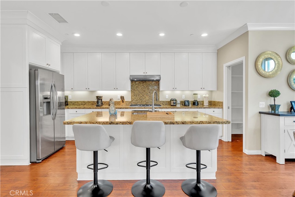 Residential Lease for rent at 75 Gardenstone Path, Irvine CA featuring 3 beds and 3 baths