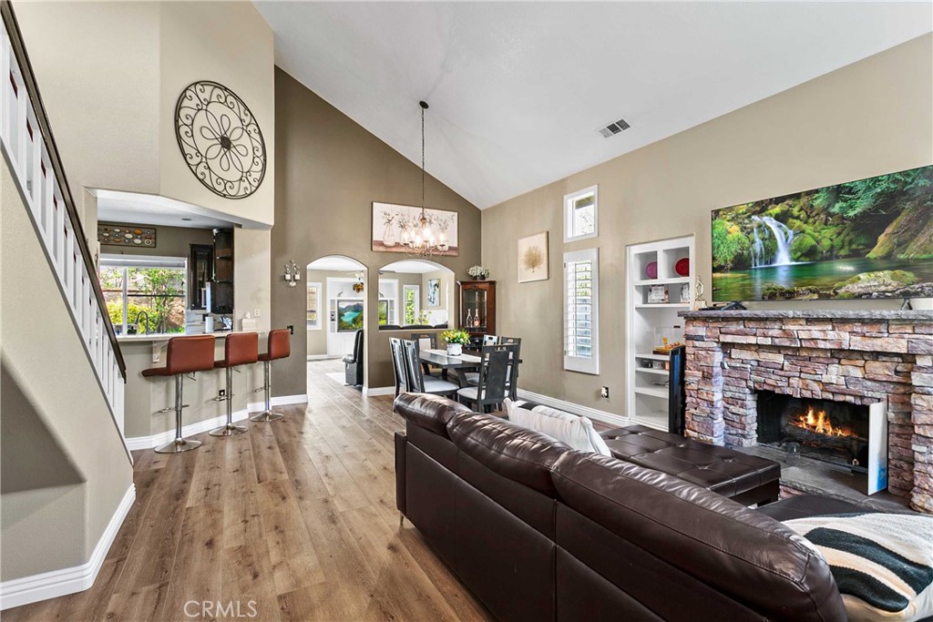 Residential Lease for rent at 9 El Guiro, Rancho Santa Margarita CA featuring 3 beds and 3 baths