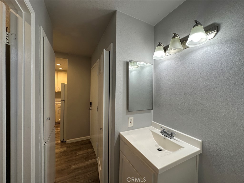 Residential Lease for rent at 17072 Pacific Coast Highway 93, Huntington Beach CA featuring 1 bed and 1 bath