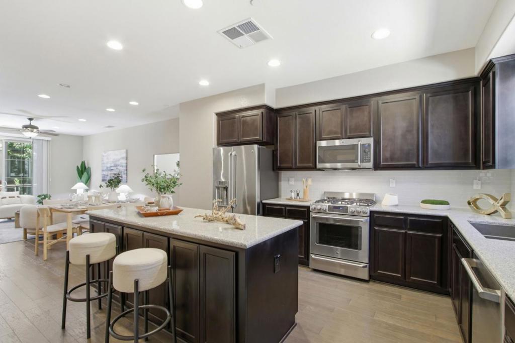 Active for sale at Santa Clara, CA, Santa Clara, CA CA and 4 baths