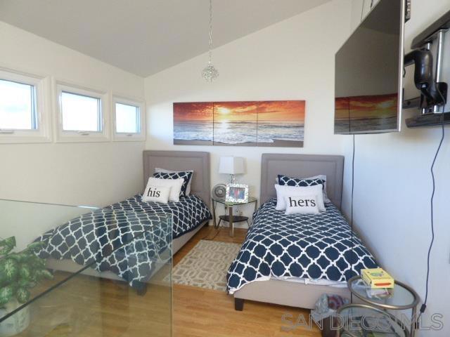 Residential Lease for rent at 6743 Fashion Hills Blvd, San Diego CA featuring 4 beds and 4 baths