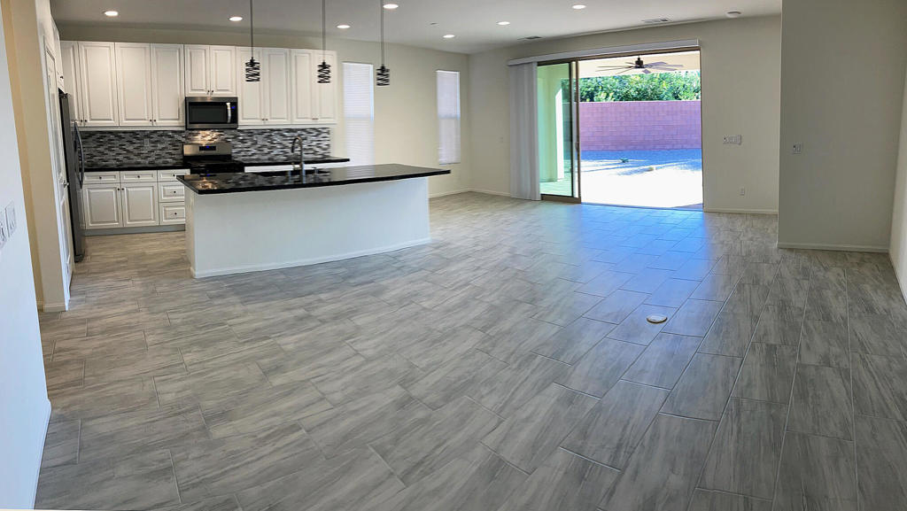 Single Family Residence for rent at 51660 Whiptail Drive, Indio, CA featuring 2 beds and 3 baths