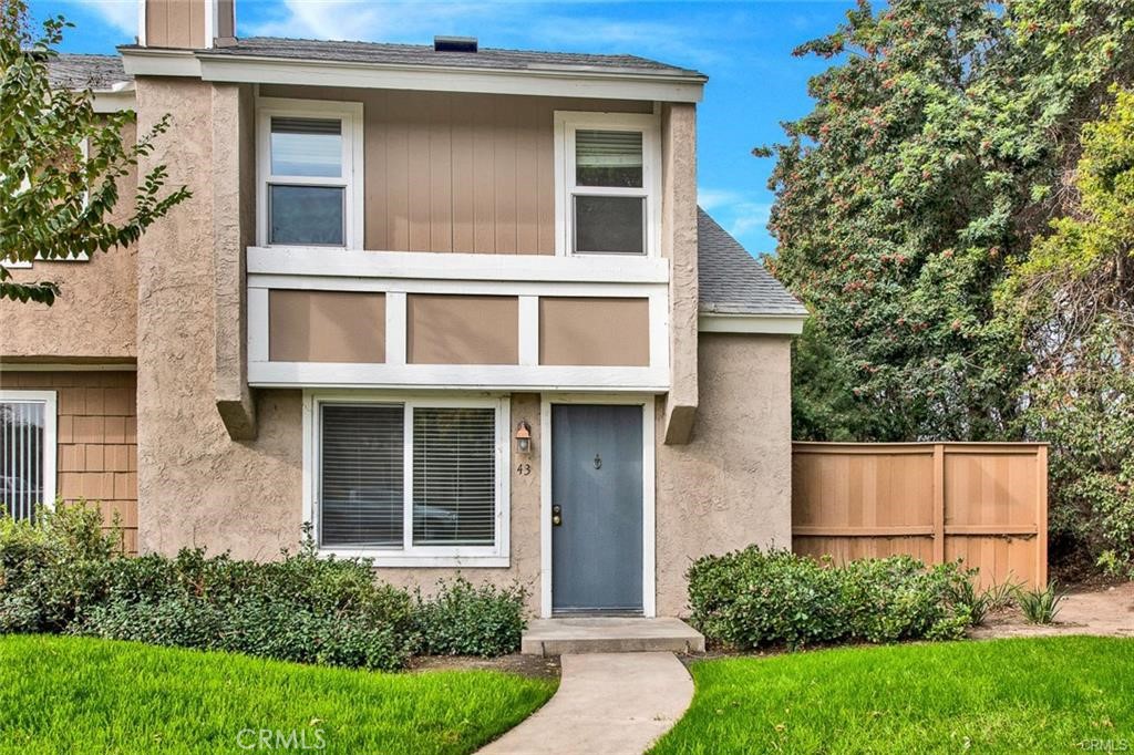 Residential Lease for rent at 43 Alderwood 69, Irvine CA featuring 3 beds and 2 baths