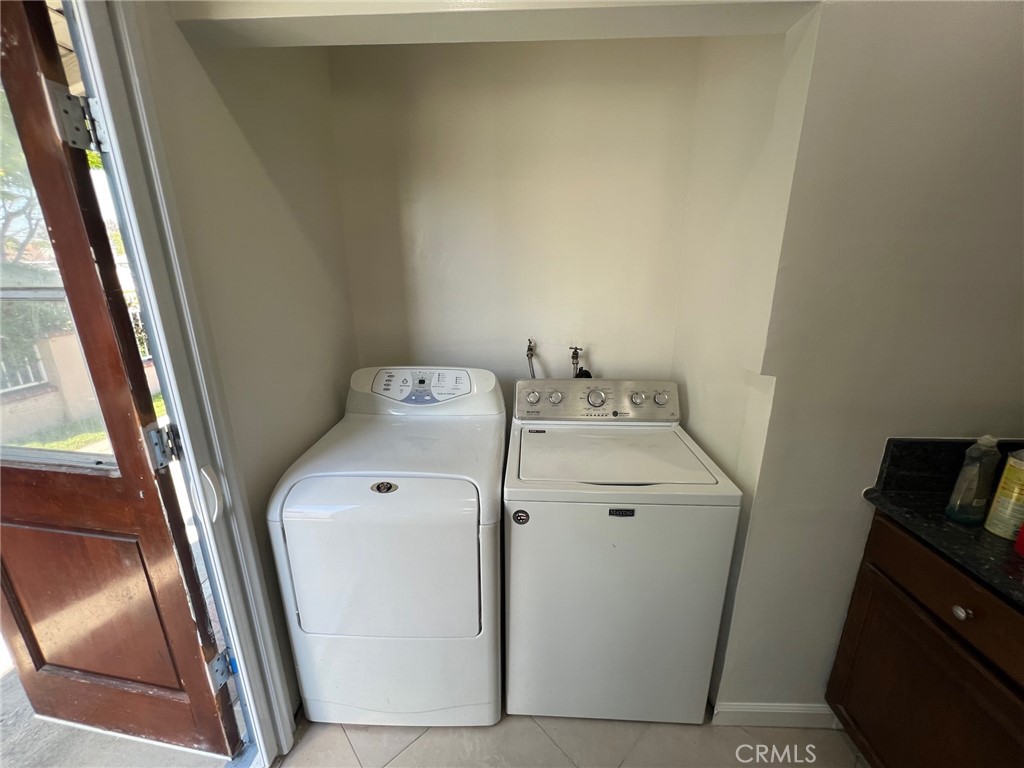 Residential Lease for rent at 8031 San Huerta, Buena Park CA featuring 3 beds and 2 baths