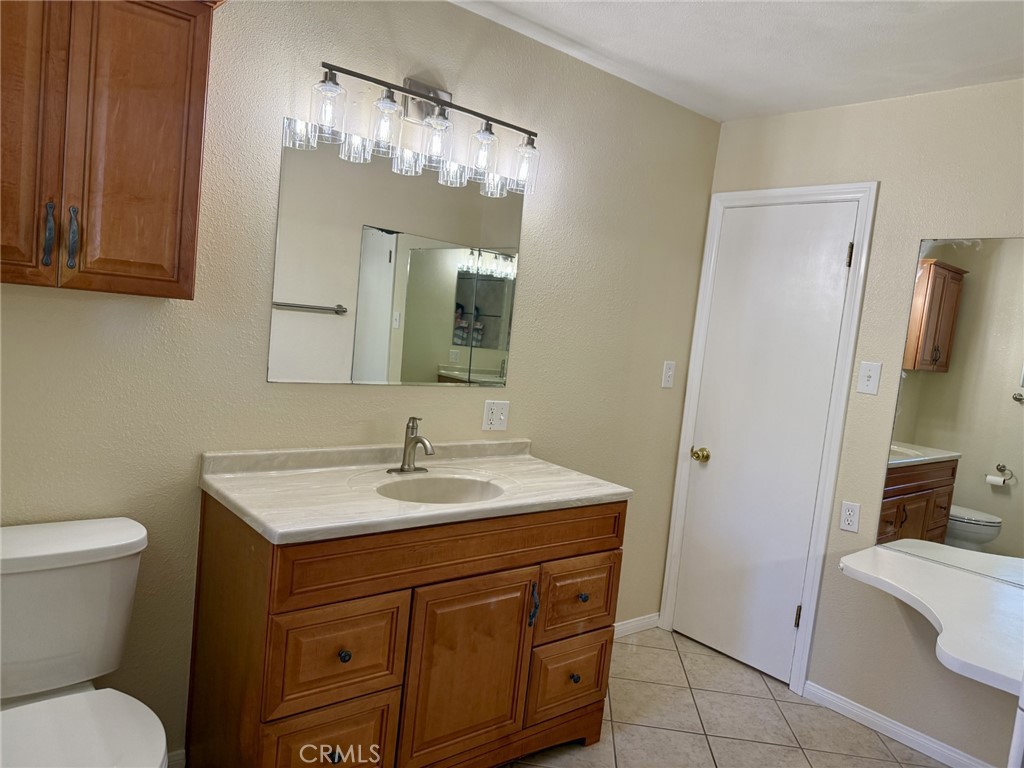 Residential Lease for rent at 6074 Palm Avenue, Riverside CA featuring 2 beds and 1 bath