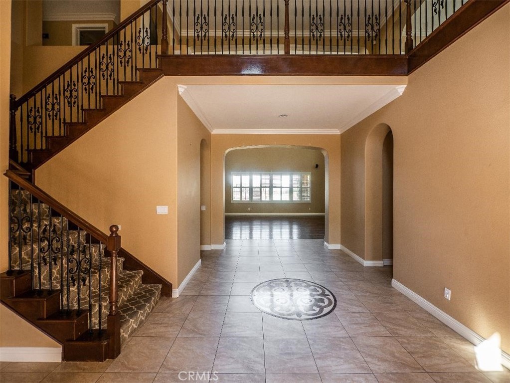 Single Family Residence for rent at 8414 Night Valley Court, Corona, CA featuring 5 beds and 6 baths