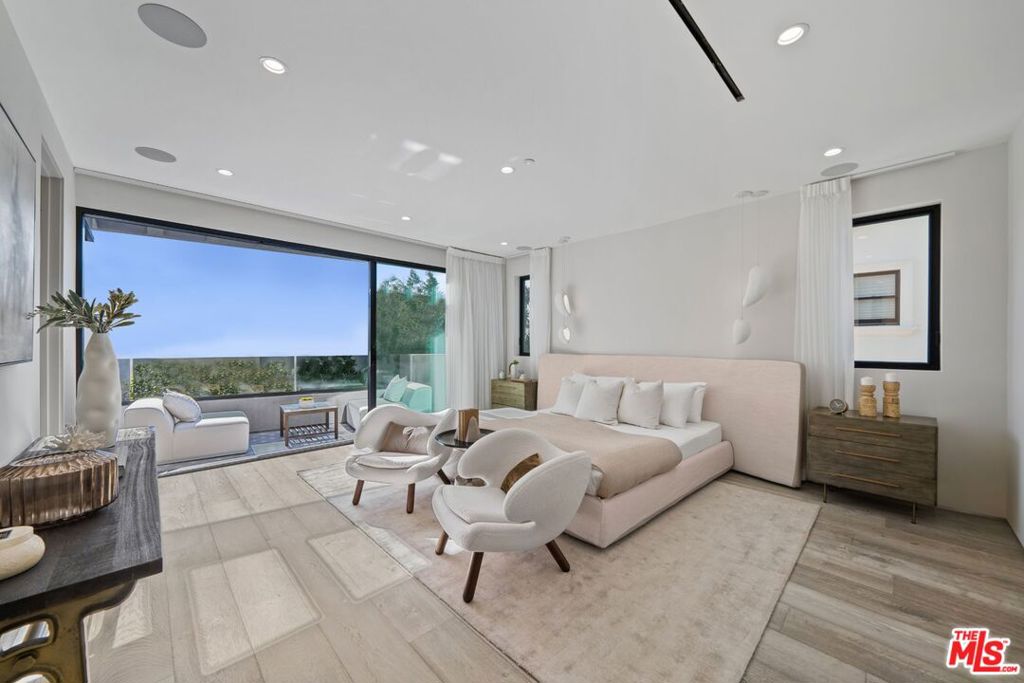 Property at 6660 Maryland Drive