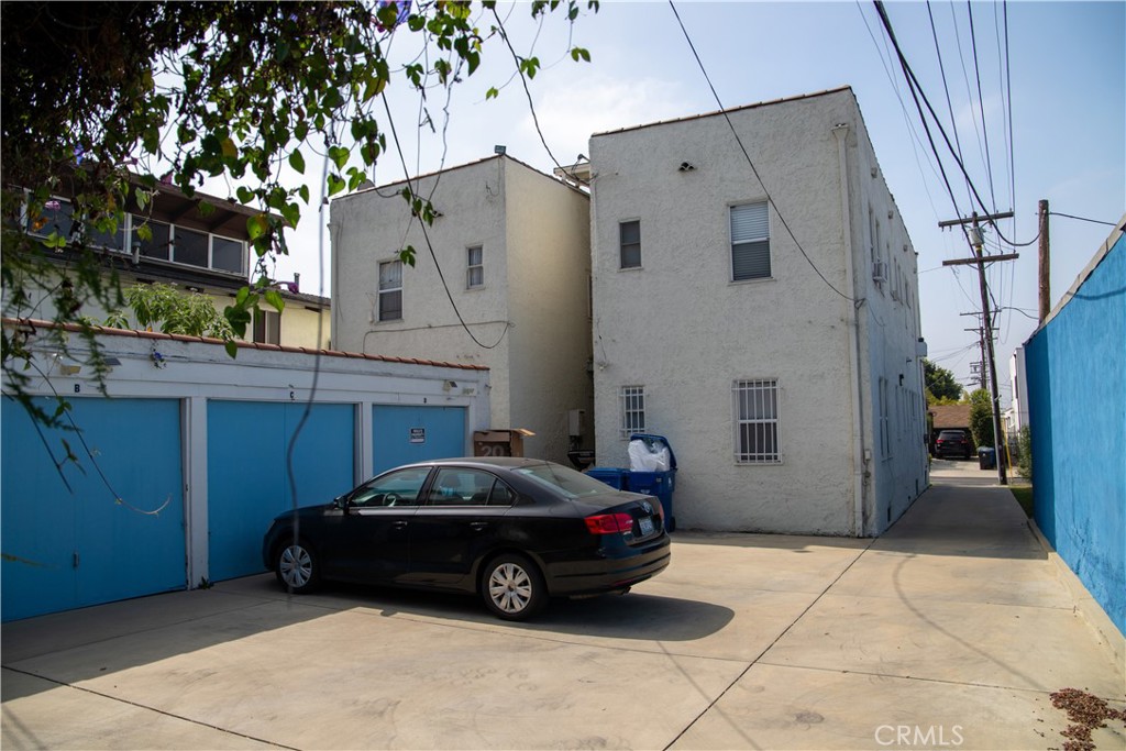 Quadruplex for sale at 4629 Clarissa, Los Angeles, CA