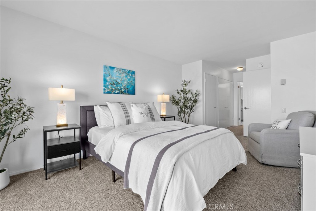 Residential Lease for rent at 31561 Table Rock Drive 411, Laguna Beach CA featuring 2 beds and 2 baths