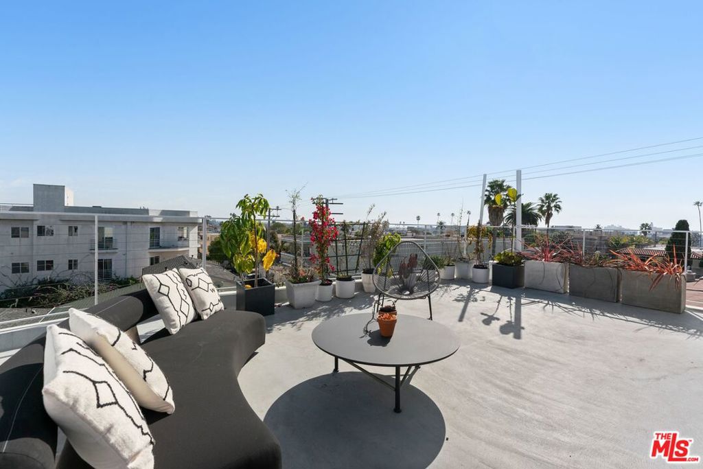 Residential for sale at 1244 14th Street E, Santa Monica CA featuring 3 beds and 4 baths