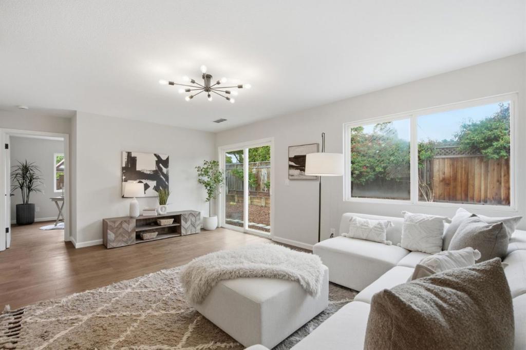 Active for sale at Santa Clara, CA, Santa Clara, CA CA and 2 baths